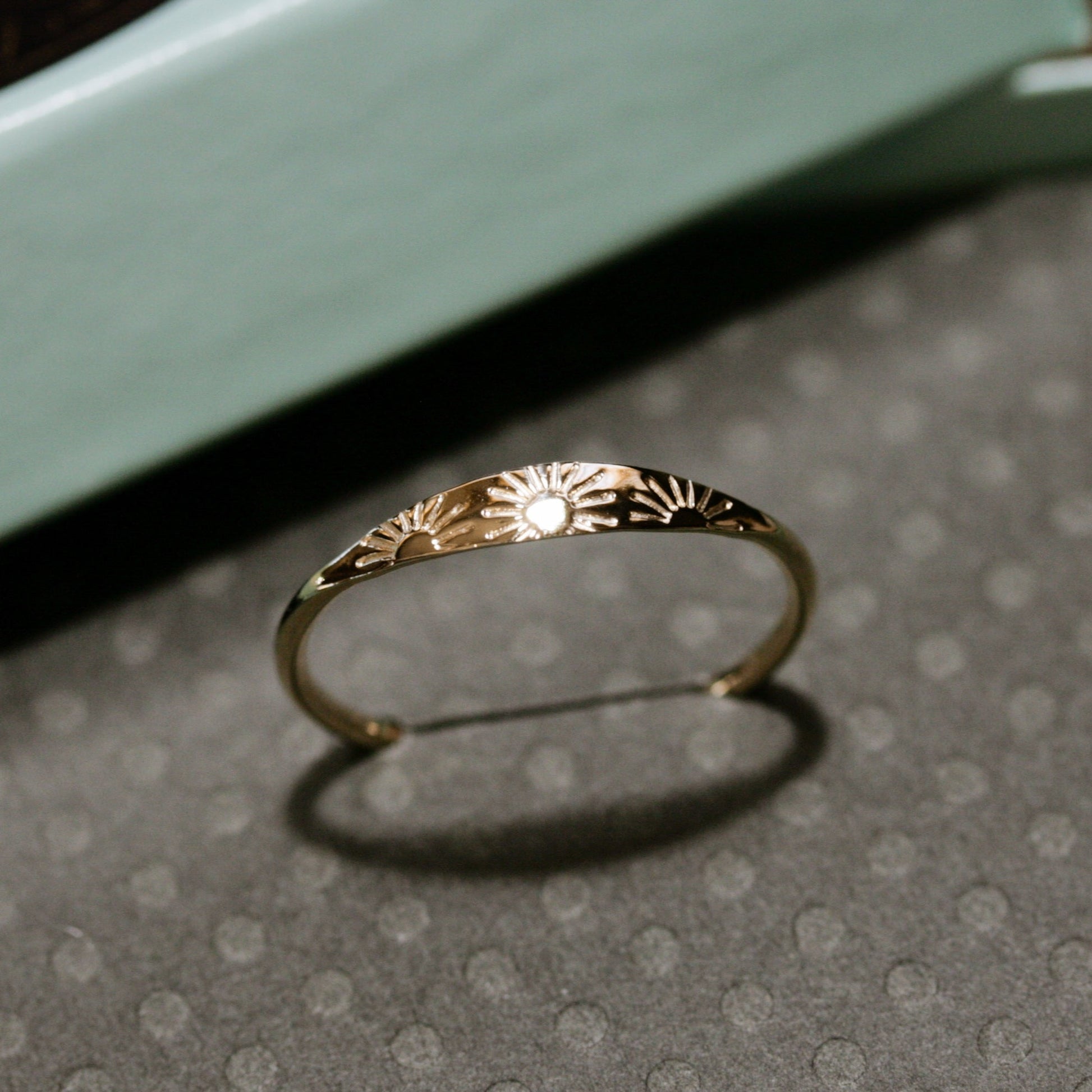 solid 14k gold sun ring
