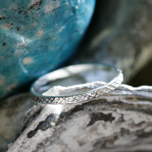 Silver Diamond band