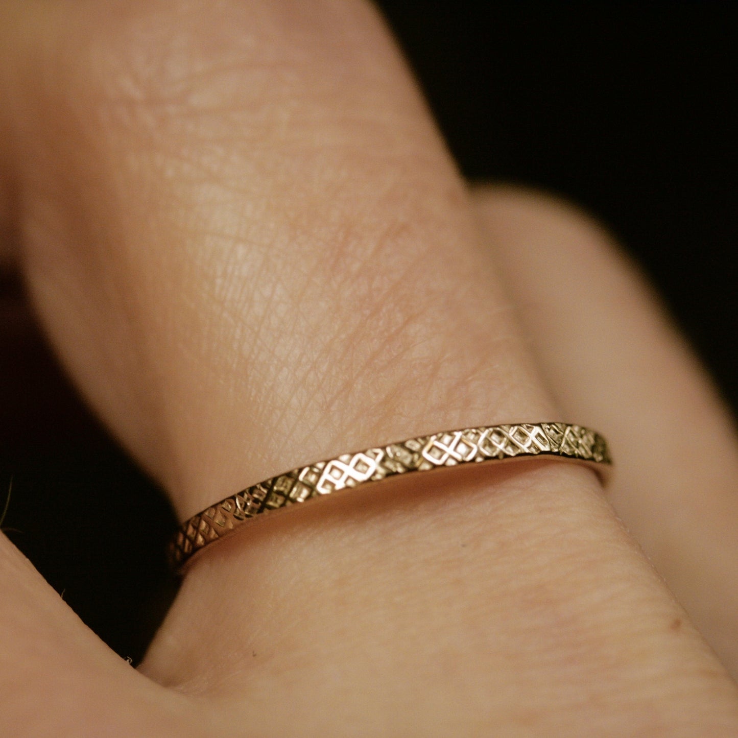 diamond ring band