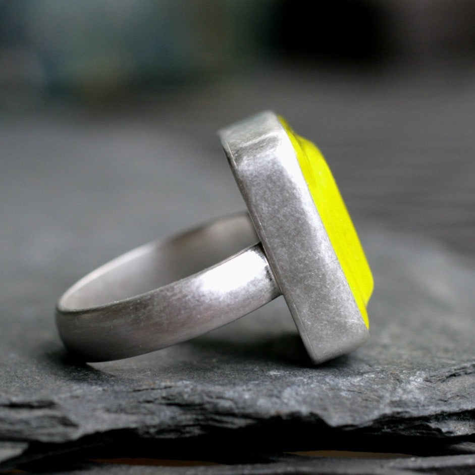 fused glass ring